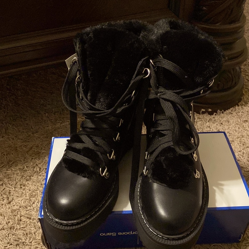 Platform boots